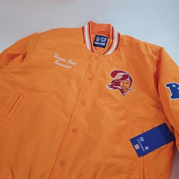 Ultra Game NFL Tampa Bay Buccaneers Satin Jacket Men's Top - Picture 2 of 12